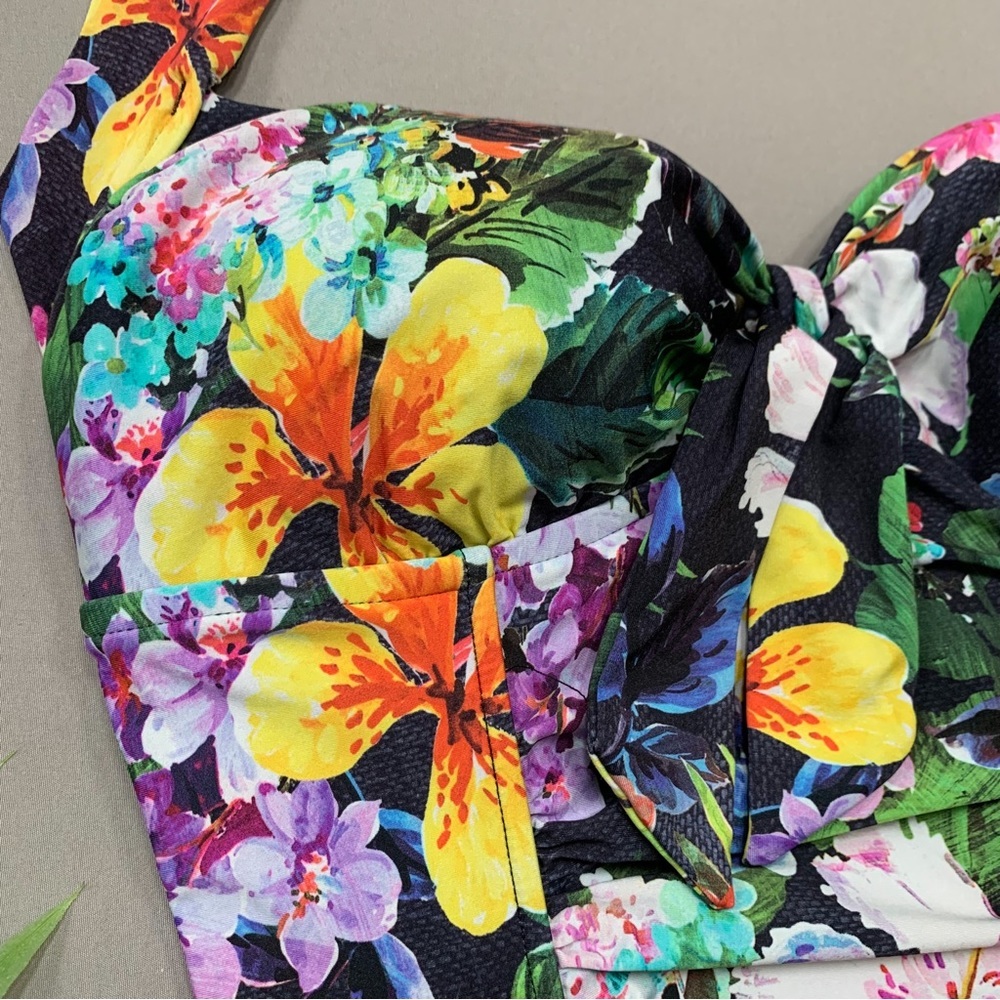 Anthropologie Seafolly Garden Party floral one piece bathing suit, US women’s 4. - Picture 5 of 9